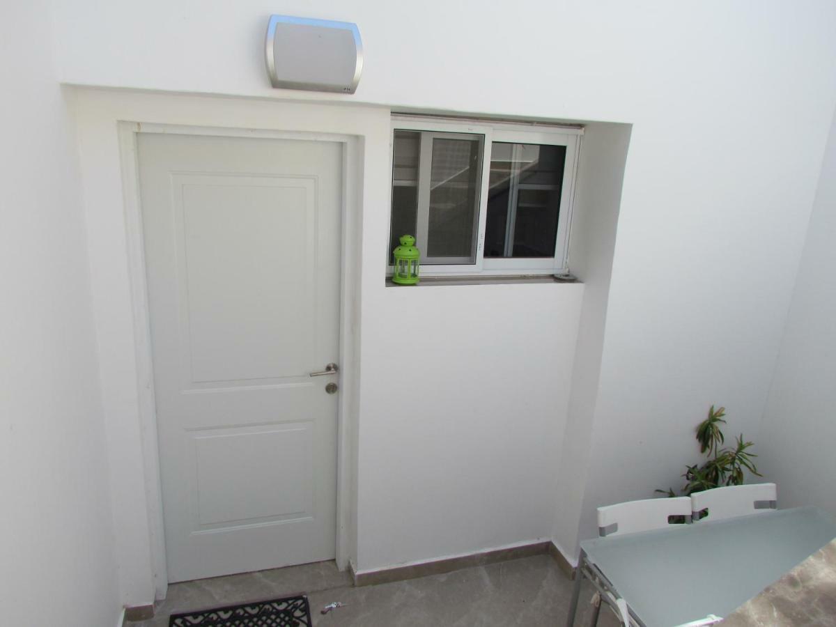 Eleni Apartment 엘라트 외부 사진
