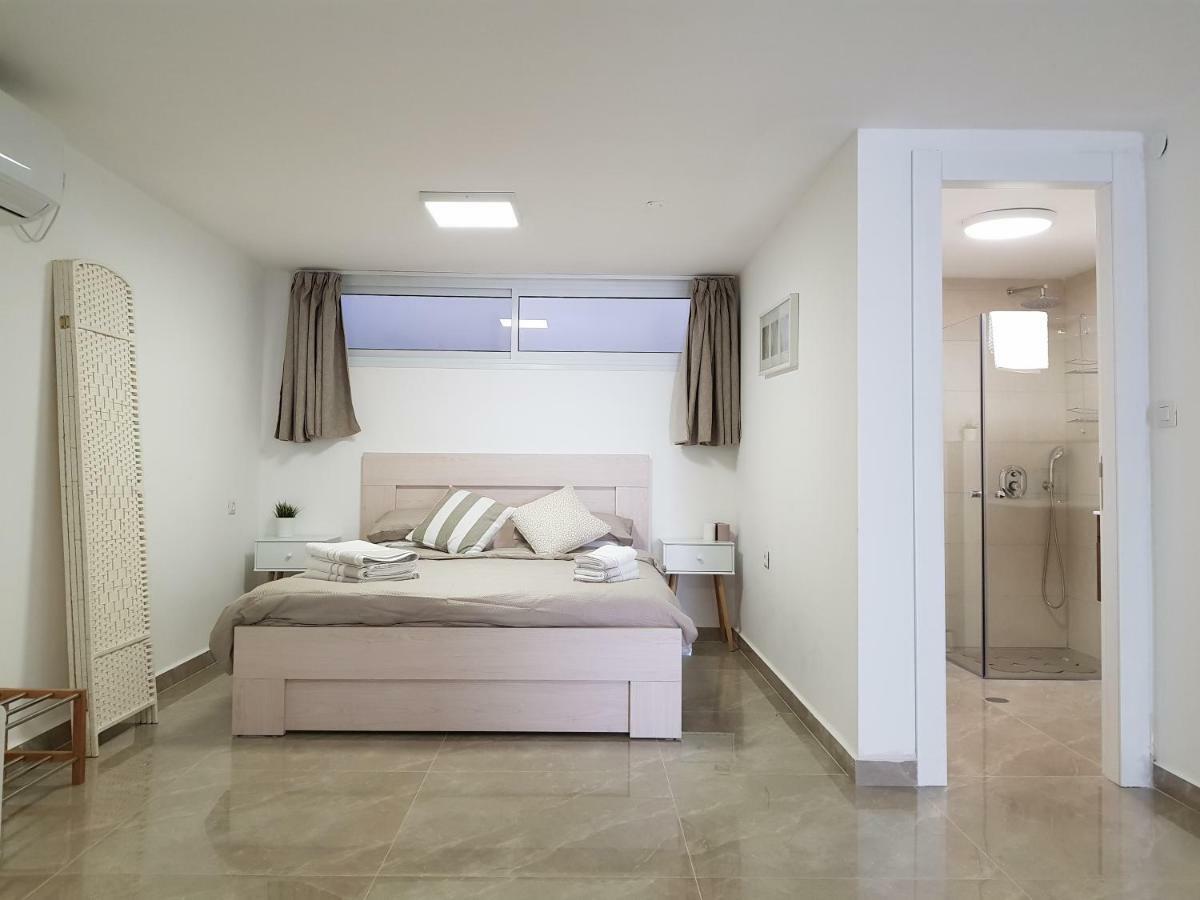 Eleni Apartment 엘라트 외부 사진